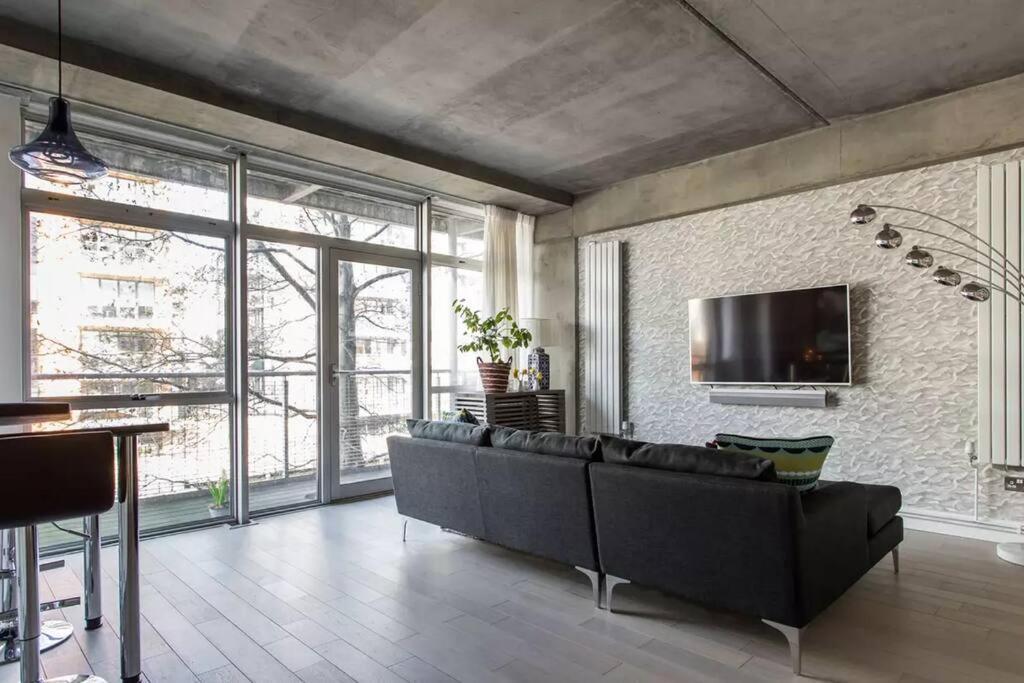 Canal-Side Apartment In Shoreditch لندن المظهر الخارجي الصورة
